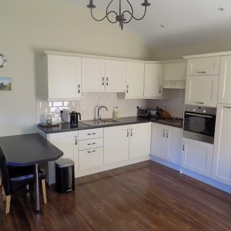 Chapel Meadow Lodge Clonard Екстер'єр фото